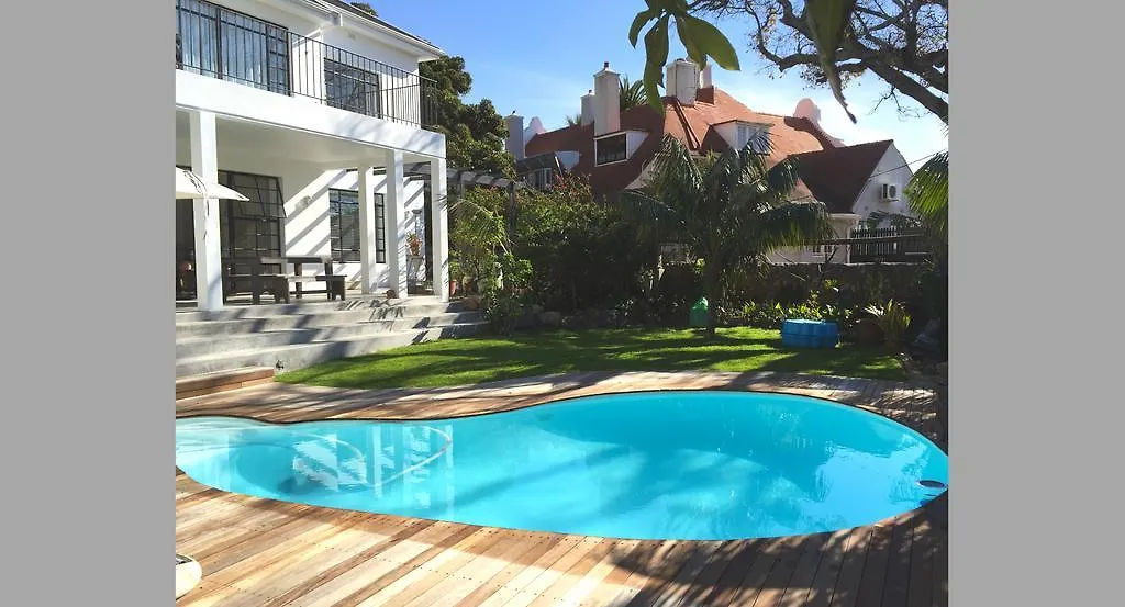 9 Tuinhuis Apartment Cape Town