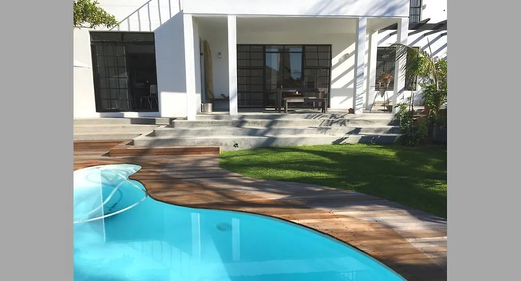 9 Tuinhuis Apartment Cape Town